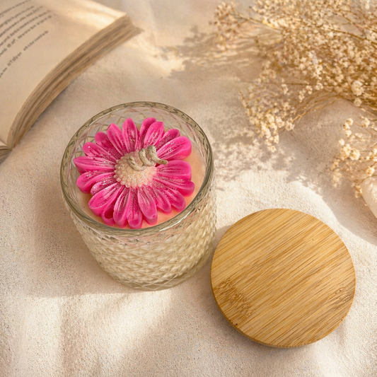 Petal Kiss Candle